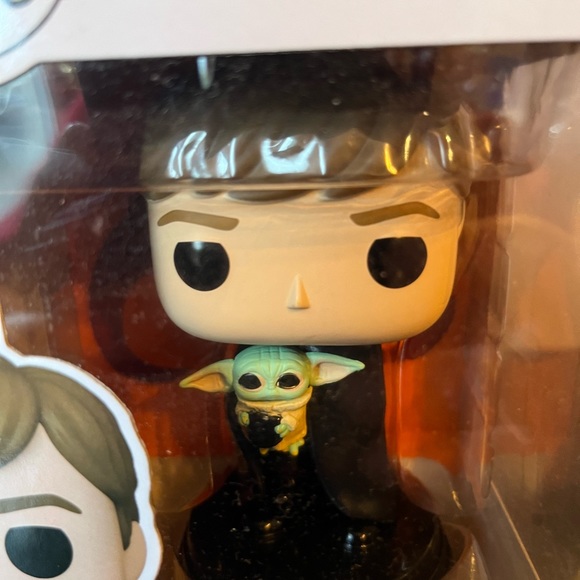 Funko POP! 482 | Star Wars | Luke Skywalker with Grogu - Picture 2 of 8